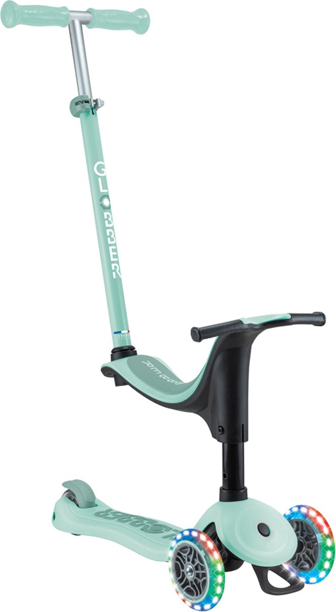 Bol.com Meegroeistep- Globber Go Up Sporty Lights Mint - munt - lichtgevende wielen - met duwstang - in hoogte verstelbaar - van... aanbieding