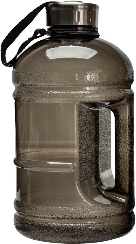 Zwarte, doorzichtige sportfles met een zilverkleurige dop en draaglus. De fles heeft een greep.