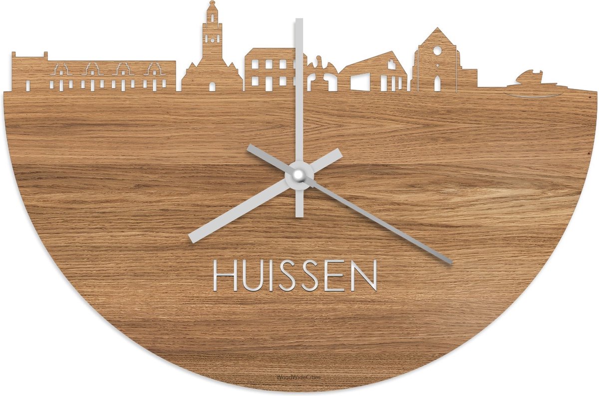 Skyline Klok Huissen Eikenhout - Ø 40 cm - Stil uurwerk - Wanddecoratie - Meer steden beschikbaar - Woonkamer idee - Woondecoratie - City Art - Steden kunst - Cadeau voor hem - Cadeau voor haar - Jubileum - Trouwerij - Housewarming - WoodWideCities