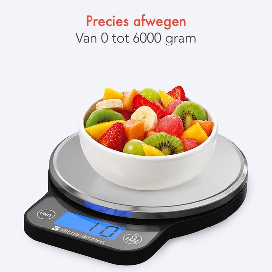 RVS keukenweegschaal met een schaal vol fruitsalade. Display toont '10'.