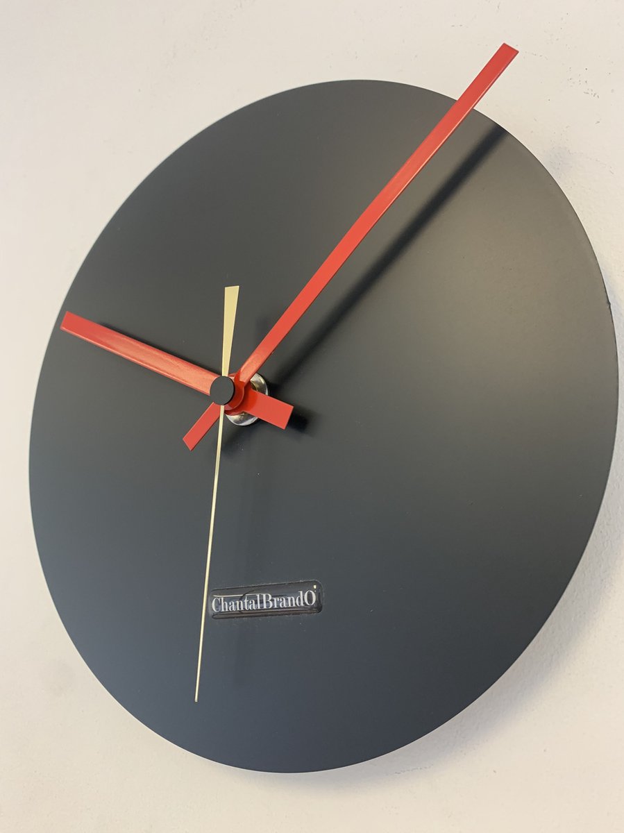 Wandklok CHANTALBRANDO -- ARGOS 24 BLACK - ZWART -- MODERN DESIGN -- MADE IN HOLLAND