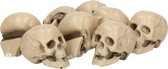 Halloween/Horror schedels/doodshoofdjes - 8x - wit - H4 cm - kunststof - Halloween versiering/decoratie