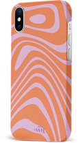 xoxo Wildhearts Boogie Wonderland Orange - Double Layer - Hard case geschikt voor iPhone X / Xs hoesje - Golven print hoesje oranje - Beschermhoes shockproof case geschikt voor iPhone X / Xs hoesje - Hoesje met golven print oranje