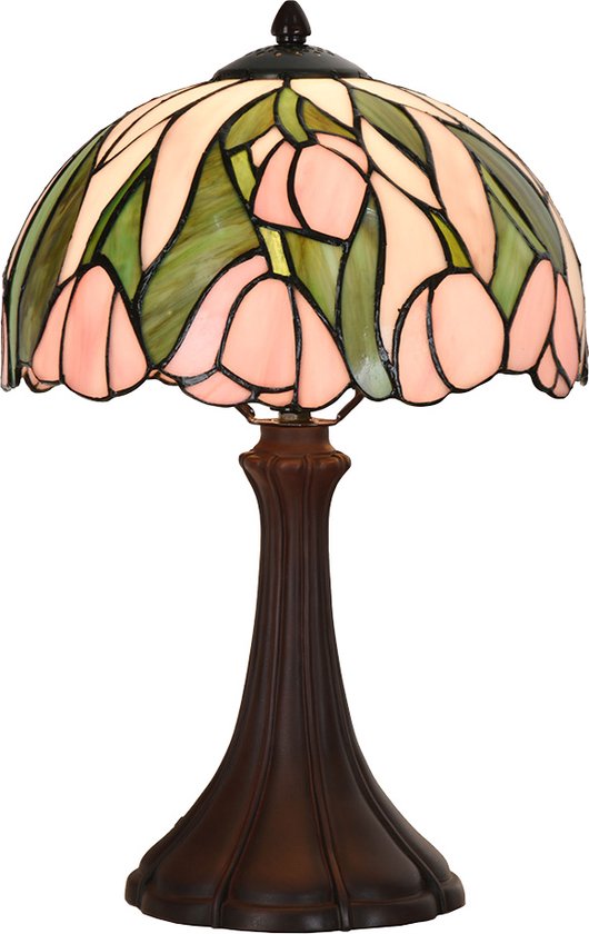 Lampe de table Tiffany avec fleurs roses et feuilles vertes, sur un pied brun foncé.