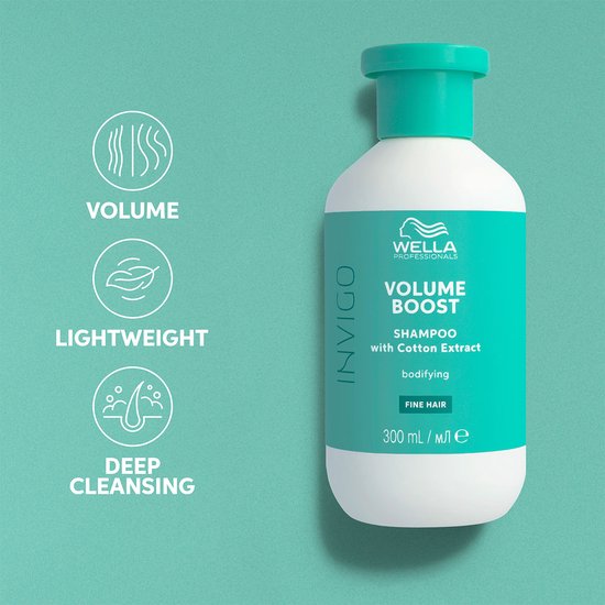 Wella Professionals Invigo Volume Boost shampoo, 300ml, met de tekst 'Volume', 'Lightweight' en 'Deep Cleansing'. Witte fles met mintgroen etiket.