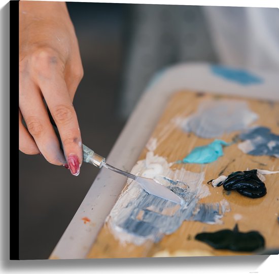 Canvas - Hand - Nagellak - Verf - Palet - Hout - 60x60 cm Foto op Canvas Schilderij (Wanddecoratie op Canvas)