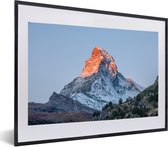 Fotolijst incl. Poster - De Matterhorn in Zwitserland bij zonsopkomst - 60x40 cm - Posterlijst