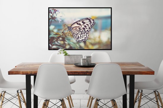 Fotolijst incl. Poster - Vlinder - Bloemen - Lente - 90x60 cm - Posterlijst