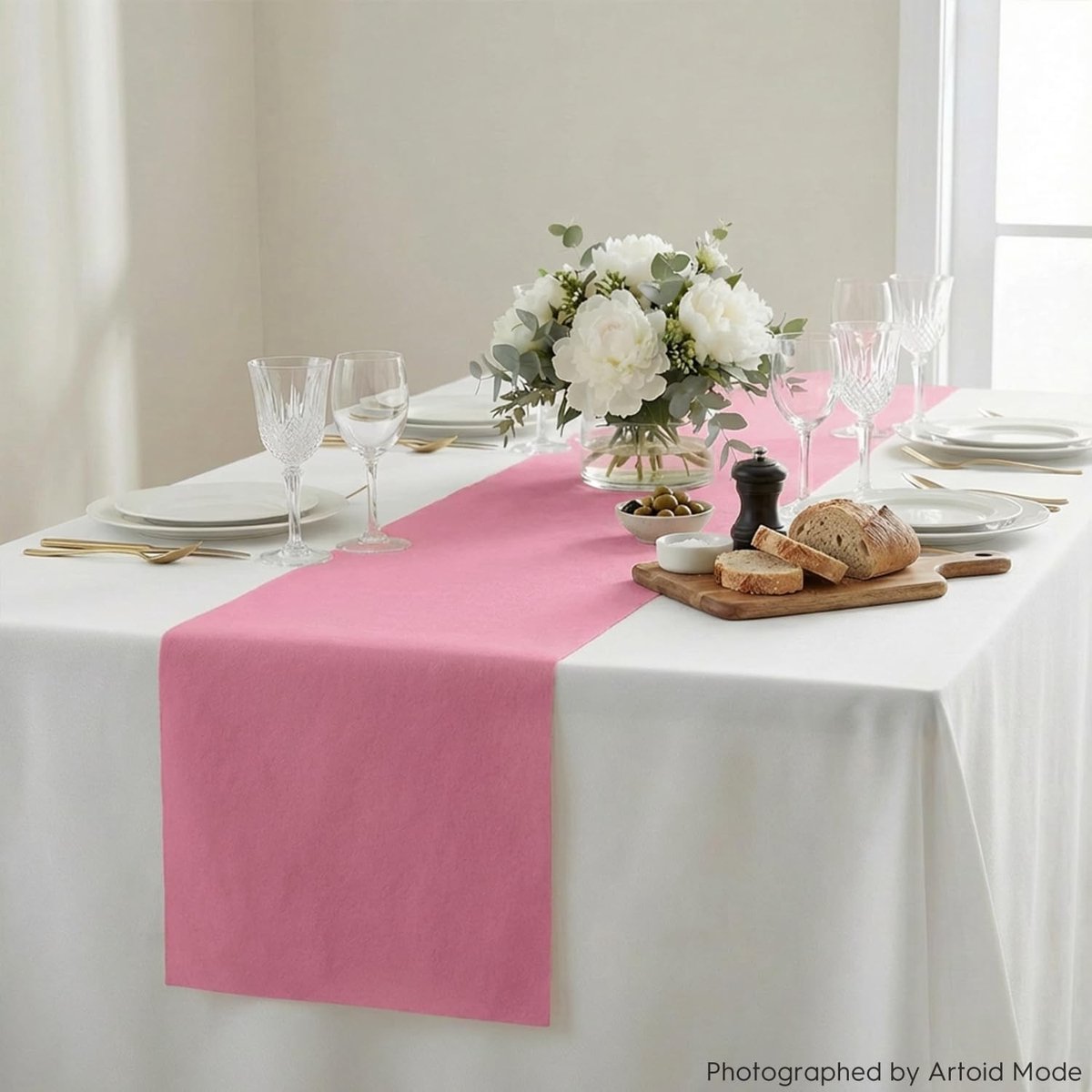 Dailygoods - Roze Niet-geweven Tafelloper 30 cm x 25 m voor Feestdecoratie