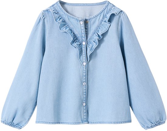 Lichtblauwe spijkerblouse met knoopjes, rucheskraag en lange pofmouwen.