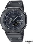 G-SHOCK PRO horloge in het zwart met metalen band en octagonale kast.