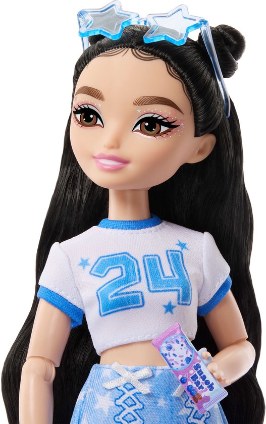 Barbie Dream Besties WEEKEND GETAWAY RENEE Doll and Accessories — afbeelding 3