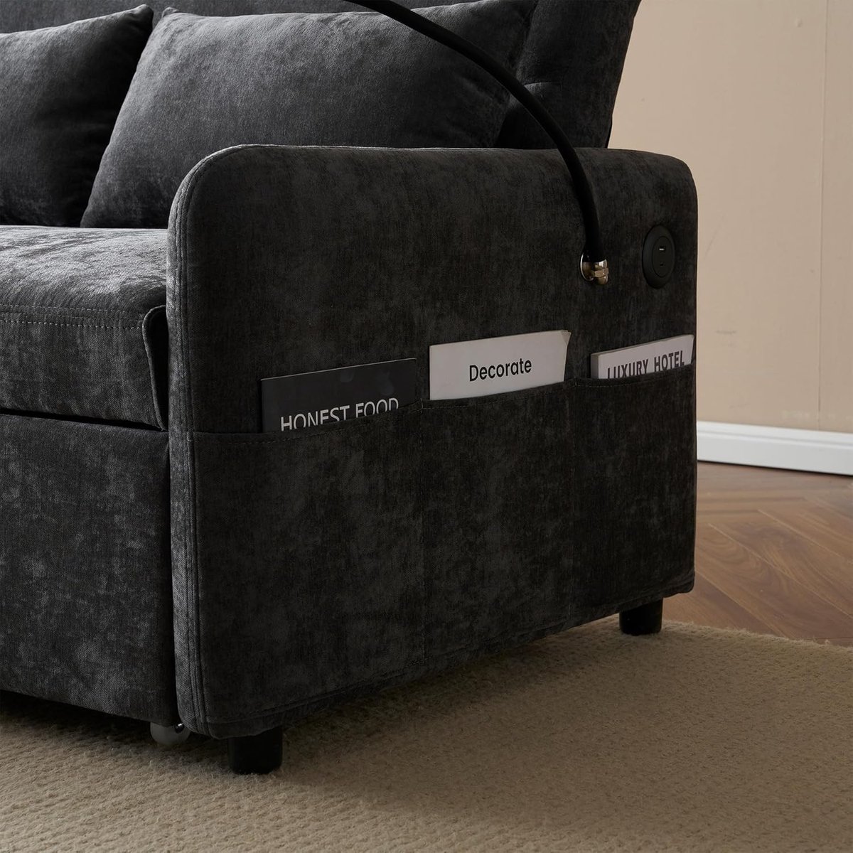 Slaapbank 2-zits Klapslaapbank 129 x 76 x 81 cm – Uittrekbare Loveseat met Slaapfunctie – Verstelbare Rugleuning 108°/135°/180° – USB Oplaadpoort – Telefoonhouder & Opbergvakken – Chenille Grijs Modern Design – HomebyNicole