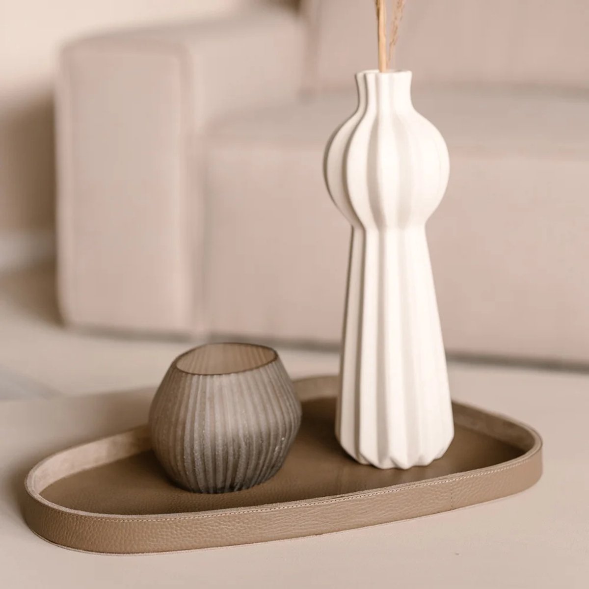 Chamada leren dienblad organisch effen M taupe
