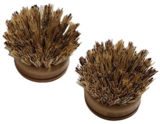 Twee ronde afwasborstelkoppen met een houten basis en natuurlijke borstelharen die naar buiten wijzen.