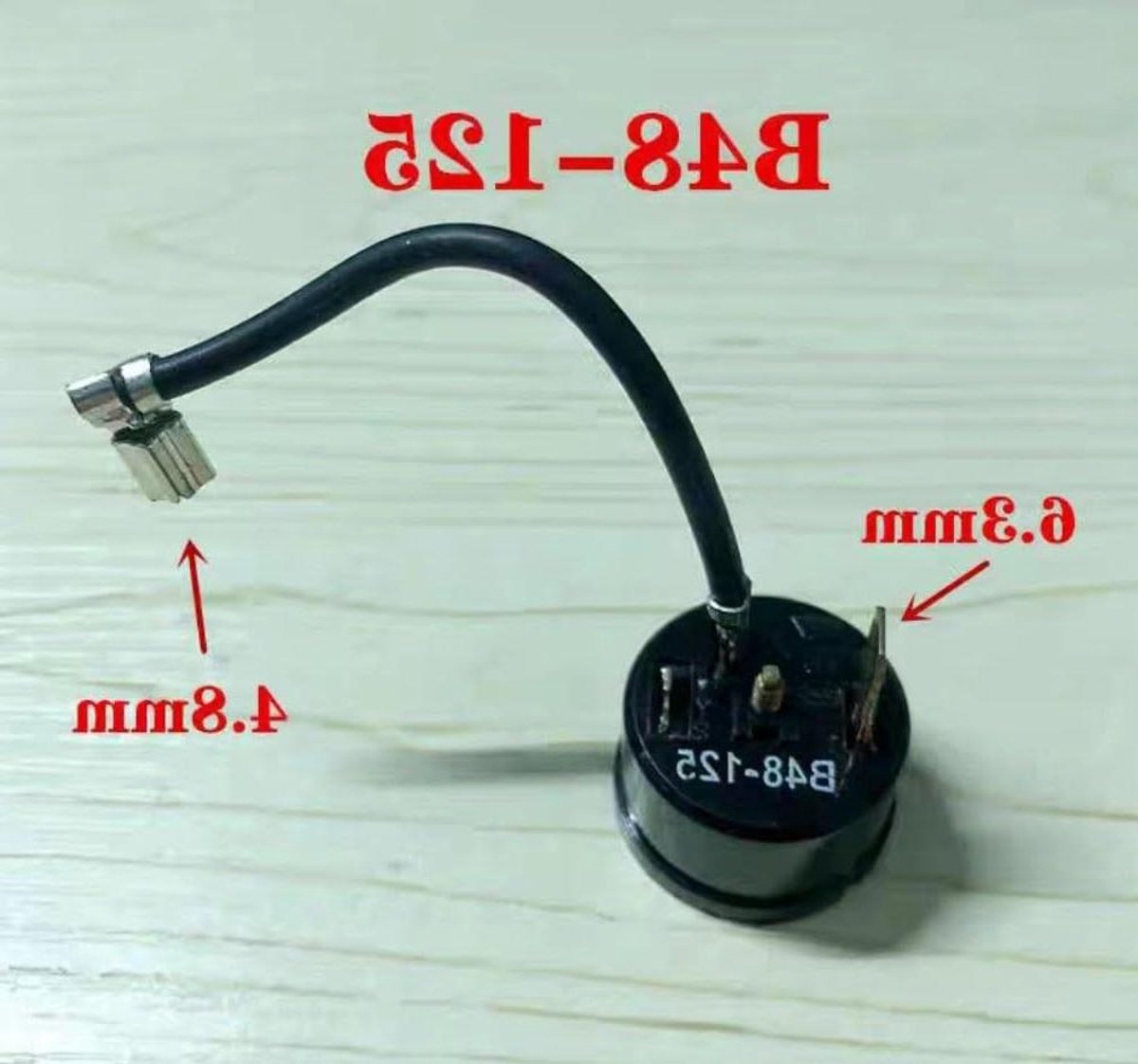 Compressor Overbelastingsbeveiliging - Thermostaat Protector - Koelkast Beschermen - Overspanningsbeveiliging - 1x1x1 cm - Zwart