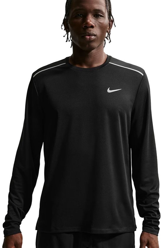 Nike Miler Dri-fit Heren Training T-shirt If2086-010 - Kleur Zwart-multicolour - Maat M