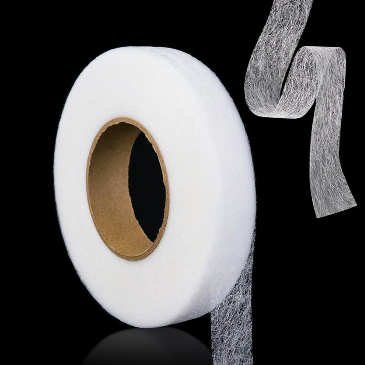 Strijkband — 2 rollen — 2cmx64m — Dubbelzijdig plakvlies voor kleding — Lichtgewicht non-woven tussenvoering — Hulpmiddel voor het zomen — Smeltlijmvlies — Geschikt voor zomen, het verbinden van stoffen en diverse naaitoepassingen, waaronder broeken