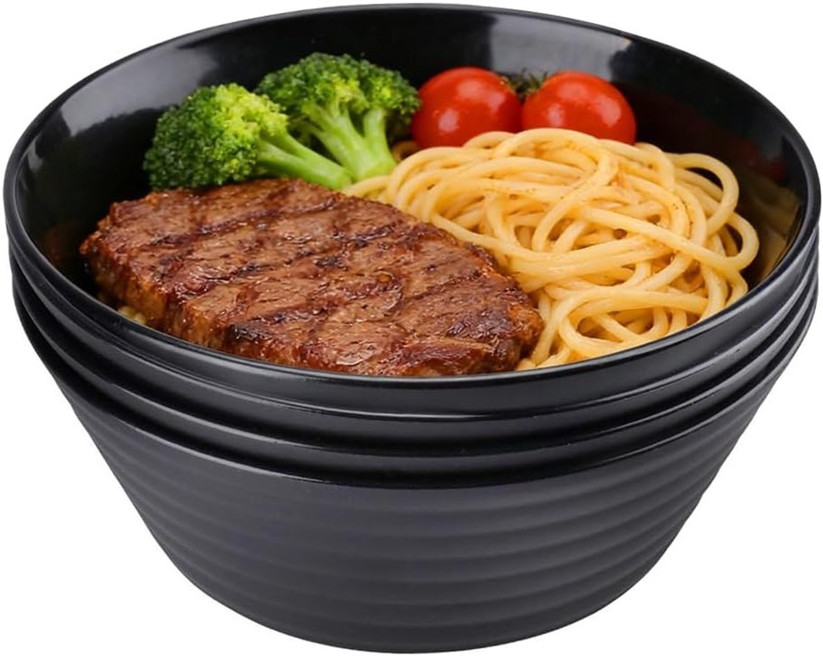 Grote zwarte plastic kommen van 20 cm - Set van 4, ideaal voor cereal, salades en snacks, vaatwasser- en magnetronbestendig