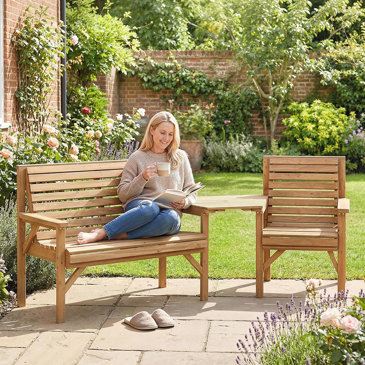 Pugsdrly Tuinstoelen 3-delige set, balkonmeubelset met parasolgat, tuinstoel, bank, afneembare tafel 121x65x90 cm Natuurhout