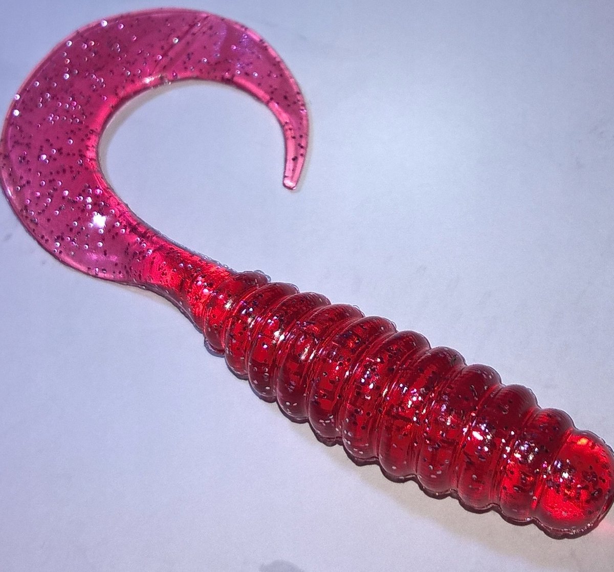 Mann's Twister 7cm Rood met Zilver Glitter - Visgerei
