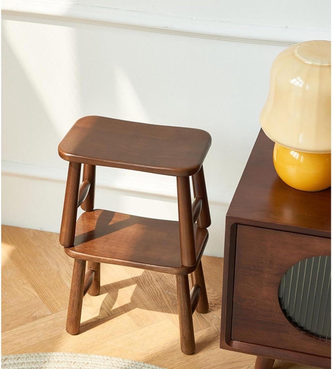 Houten Voetenbank - Kleine Kruk - Extra Zitplaats - Stijlvol Elegant - 30x17x24 cm - Naturel