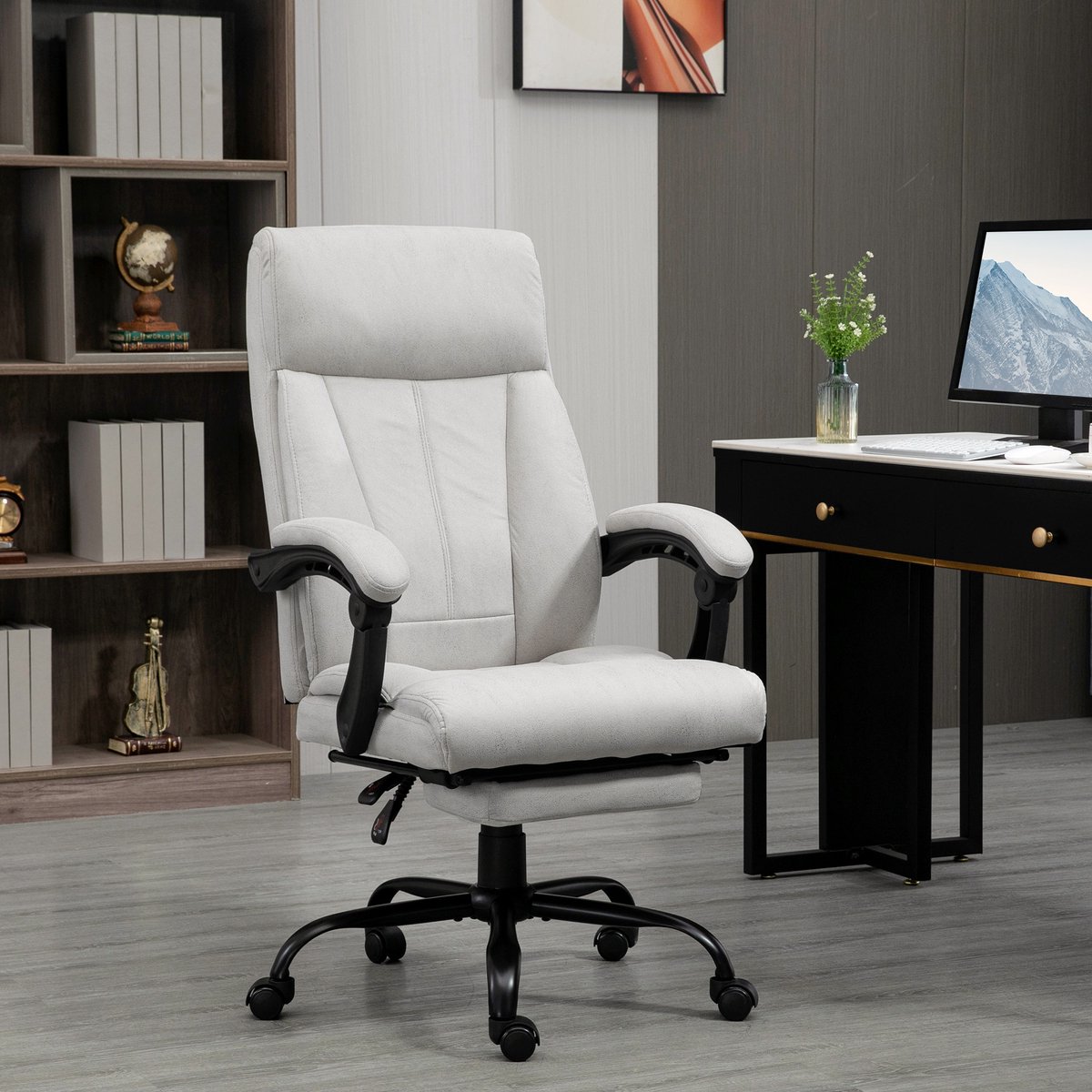 OKWISH Bureaustoel Met Massage En Warmte Voor Lendenen Verstelbare Rugleuning Voetsteun Voor Kantoor En Thuis Polyester Lichtgrijs