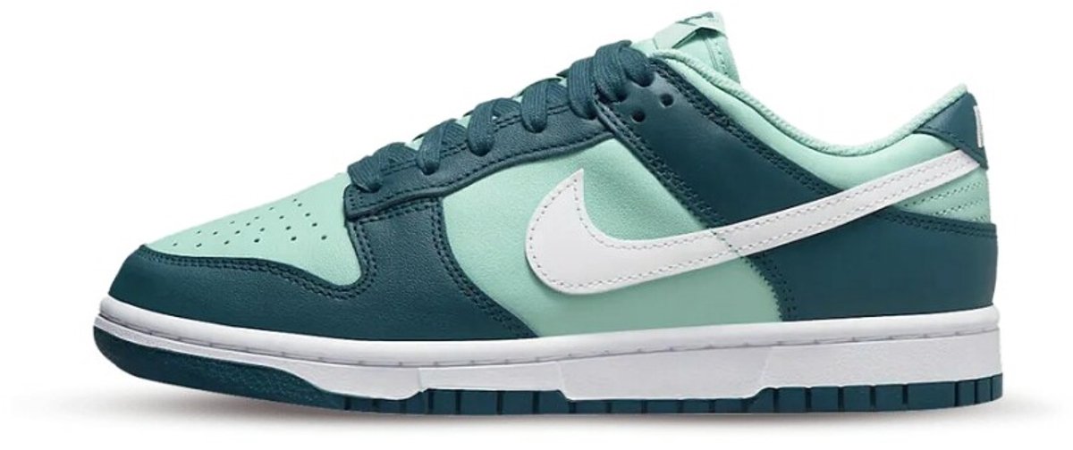 Nike Dunk Low Geode Groen