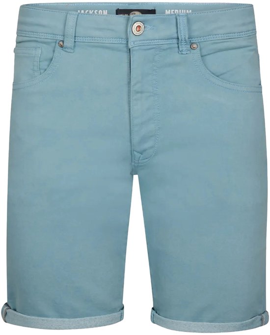 Lichtblauwe korte broek met vijf zakken en opgerolde zoom.