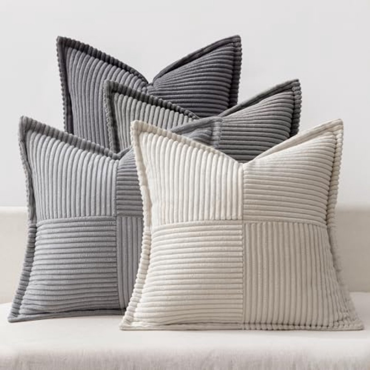 PromoHome Corduroy kussenslopen set van 4 - 40x40 cm - Patchwork ontwerp met sierrand - Blauwe serie - Decoratieve kussenhoezen met onzichtbare rits
