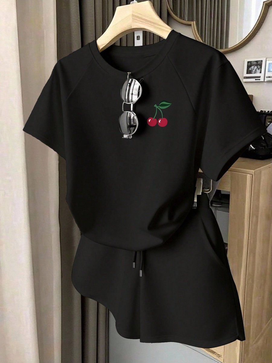 Trendy Dames T-shirt met Kersenprint Comfortabele Casual Kleding voor Elke Dag 4XL Zwart