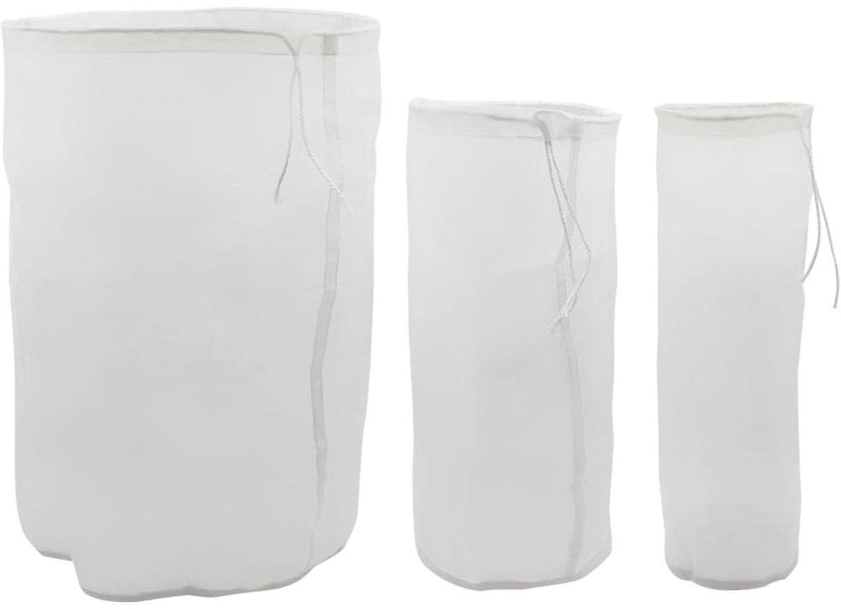 Dailygoods- Notenmelkzak 200 mesh - Wasbare Filterdoek - Nylon Passeerdoek - 3 Stuks - Voor Notenmelk/Sap - Afmetingen 25/7 cm, 23/11 cm, 30/20 cm - Filterzak