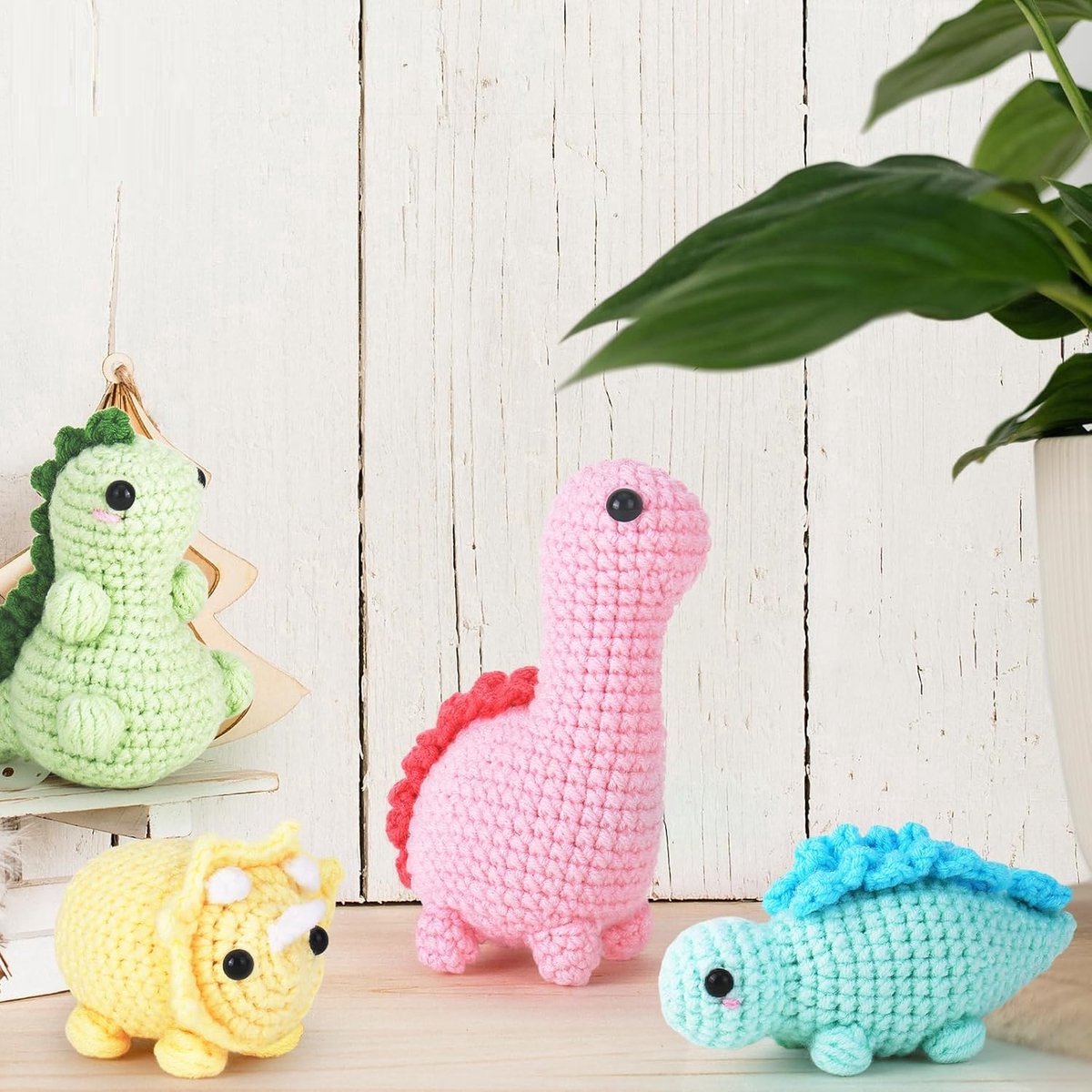 BOTC Haakpakket voor beginners - Beginners haakset - DIY haakpakketten met dieren - 4 dinosaurussen (40% extra garen) — afbeelding 2