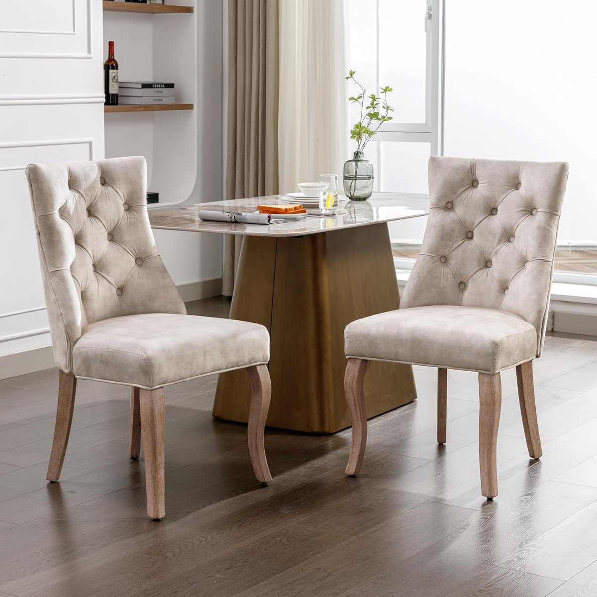 Eetkamerstoelen Set van 2 47x51x97 cm Fluweel Lichtbeige met Hoge Rugleuning en Knoopstiksel – Moderne 4-Voet Eetkamerstoel Massief Houten Frame - Laura