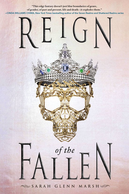 Boekomslag met de titel 'Reign of the Fallen'. Een gouden schedel met een juwelenkroon erop.