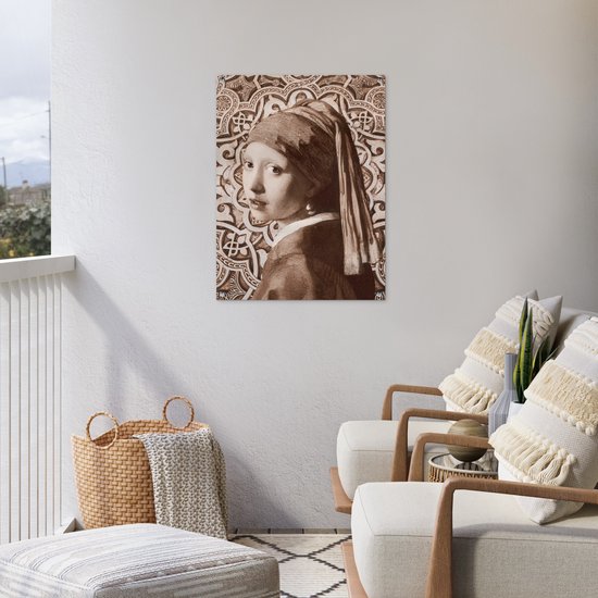 Tuinposter 60x80 cm - Tuindecoratie Meisje met de parel - Johannes Vermeer - Bruin - Poster voor in de tuin - Buiten decoratie - Schutting tuinschilderij - Tuindoek muurdecoratie - Wanddecoratie balkondoek