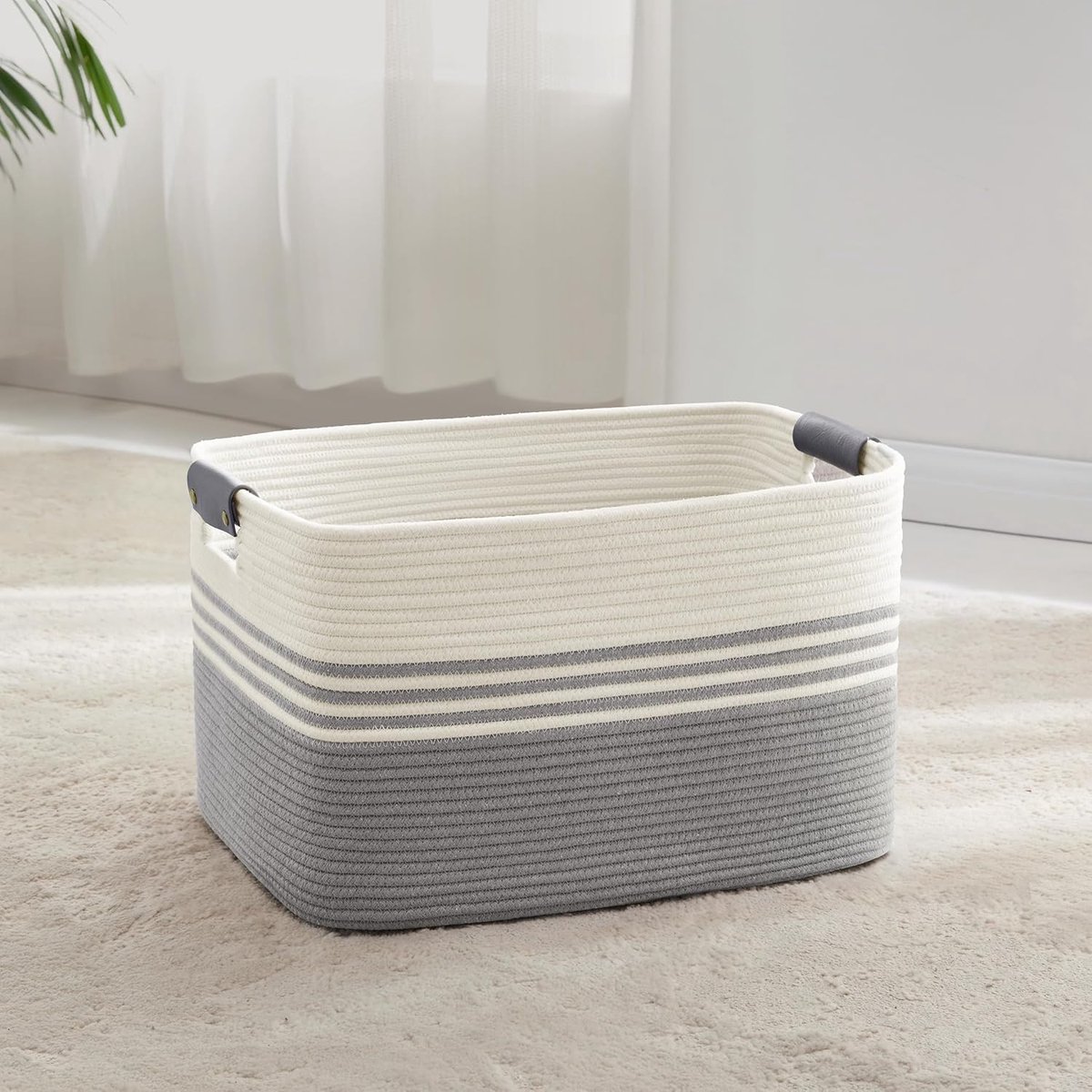 Wasmand, gevlochten, klein, van katoenen touw, 45 l, opbergmand met leren hengsels, mand voor dekens, kleding, speelgoed, wasmand voor kinderkamer en woonkamer, 45 x 35 x 27 cm, wit en grijs