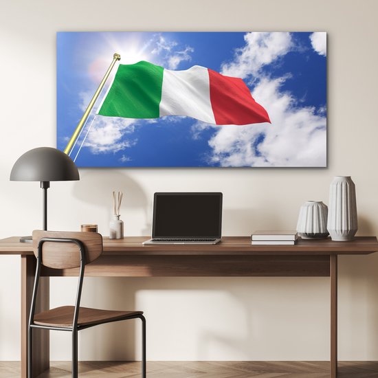 Décoration murale Métal - Peinture Aluminium Industriel - Le drapeau de l'Italie agitant dans les airs - 120x60 cm - Dibond - Photo sur aluminium - Décoration murale industrielle - Pour le salon/chambre