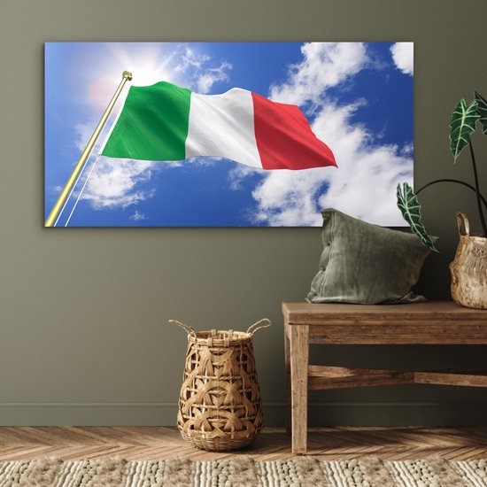 Décoration murale Métal - Peinture Aluminium Industriel - Le drapeau de l'Italie agitant dans les airs - 120x60 cm - Dibond - Photo sur aluminium - Décoration murale industrielle - Pour le salon/chambre