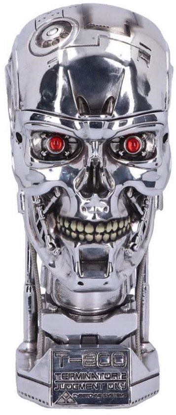 Crâne Terminator T-800 en métal argenté, yeux rouges brillants, inscription "T-800 JUDGMENT DAY".
