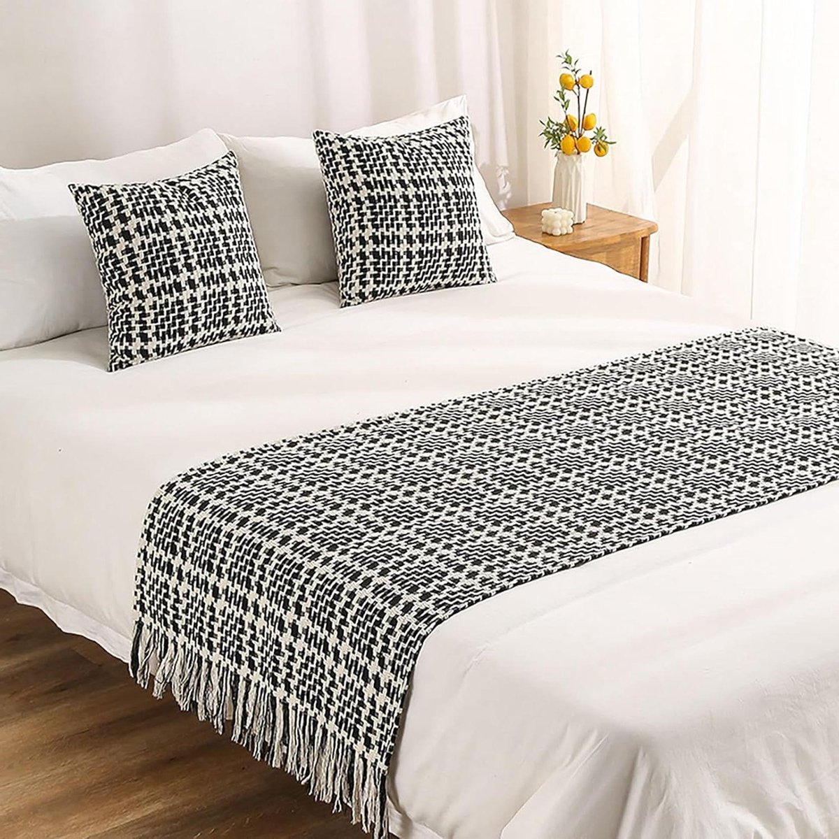 Gebreide Bedloper - Bed Sjaal - Slaapkamer Decoratie - Handgebreid Patroon - 70x210cm - Zw