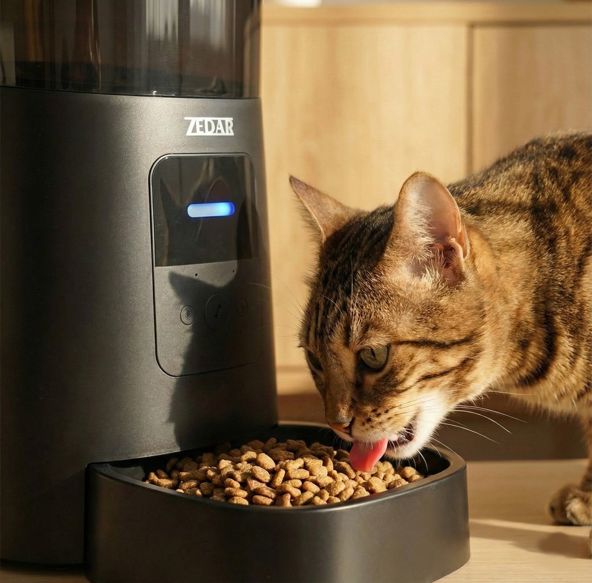 Zedar K1200 zelfreinigende kattenbak met app en A600 thumbnail 3
