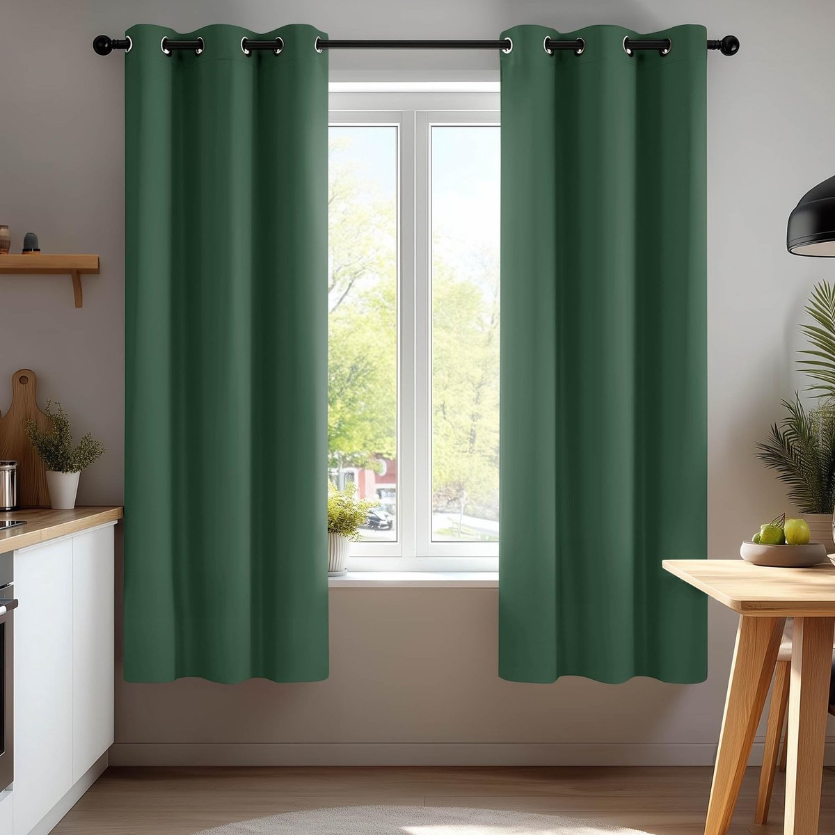OmGoods - Dailygoody - Warmte-isolerende Verduisteringsgordijnen - Effectief Licht Blokkeren - Modern Design - Kerstboomgroen - 2 Stuks - Voor Woonkamer en Slaa...