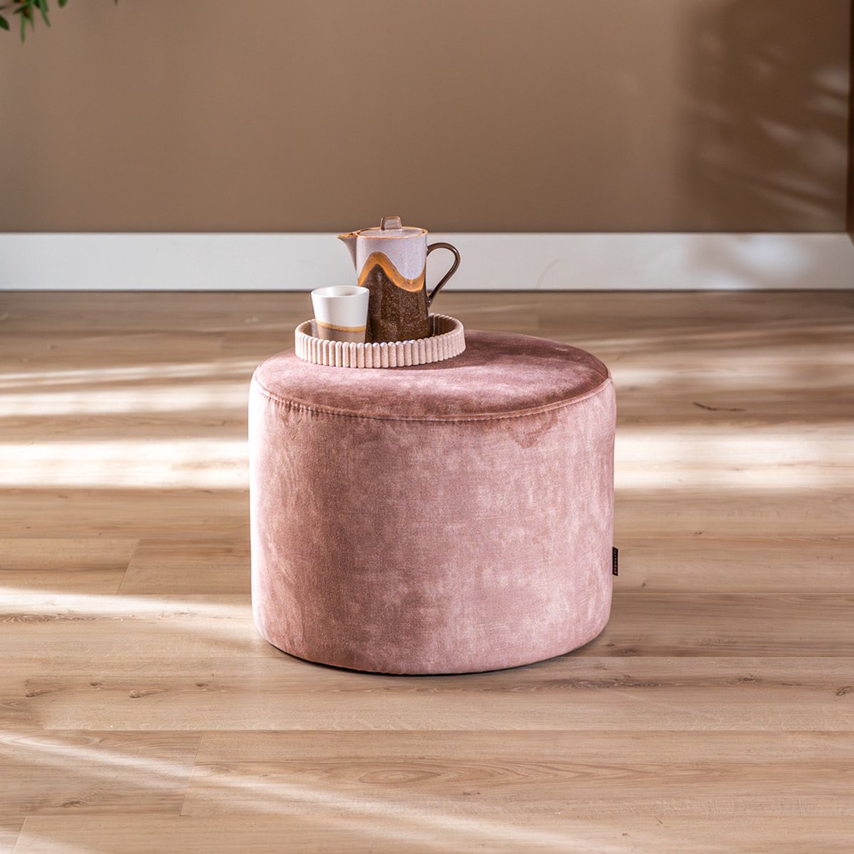 Bronx71® Poef Juna chenille stof roze