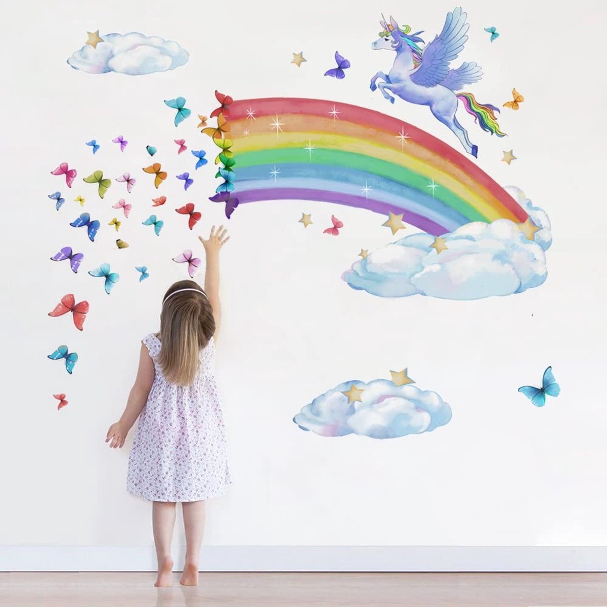 Dailygoods- Muurstickers Regenboog - Muurstickers Eenhoorn - Muurstickers Vlinder - Muurstickers Wolken - Wanddecoratie Kinderkamer - 100% Vriendelijk Vinyl