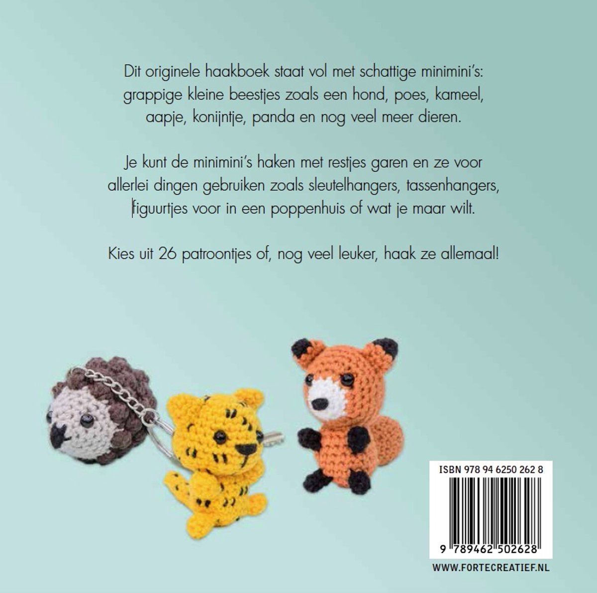 Een gehaakte egel, tijger en vosje met de ISBN-code en website.
