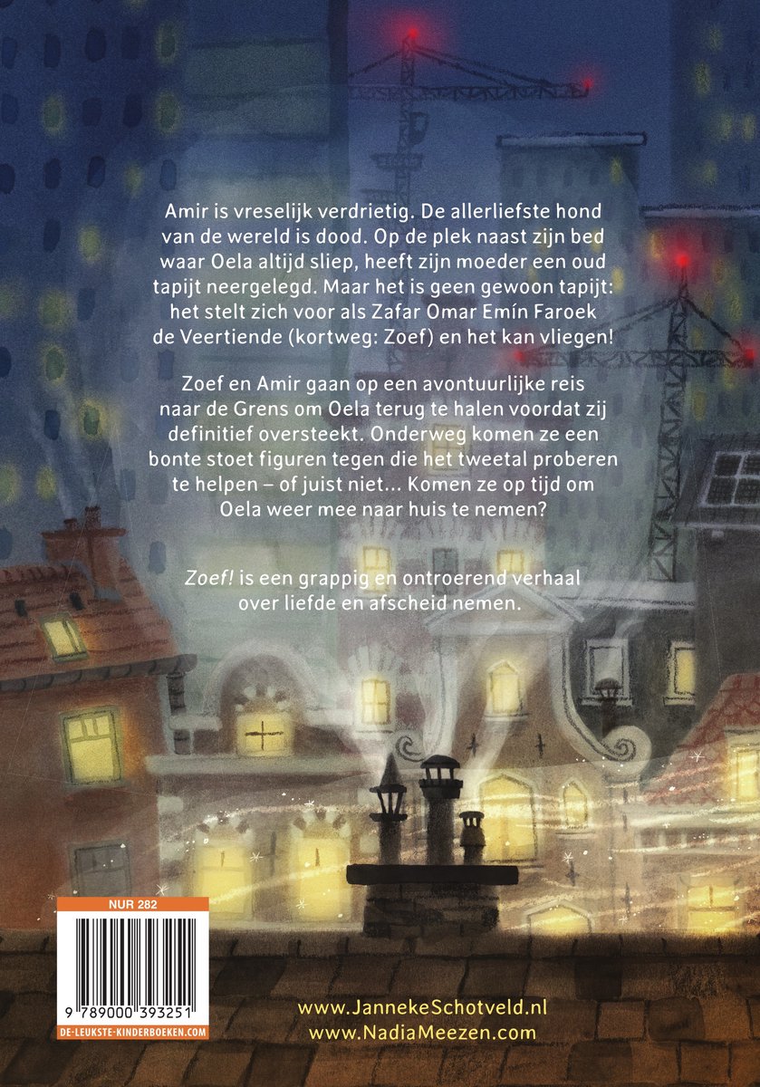 De achterkant van het boek 'Zoef!' van Janneke Schotveld, met de tekst van de achterflap en illustraties van een stad bij nacht.