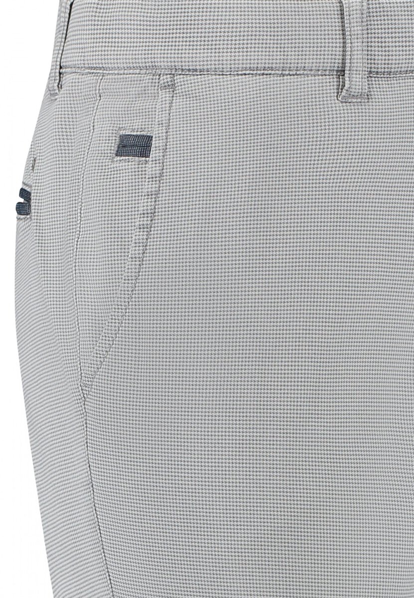 COM4 / Comeback - 21202029 - Modern Chino Collection