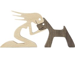 Houten beeldje - Vrouw en hond- Model 14