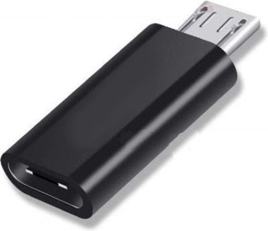 Zwarte adapter met een USB-C poort en een micro-USB connector.